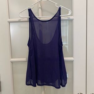 Lululemon tank